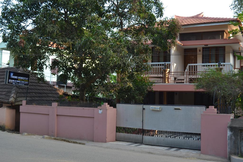 Thoms Beach Homestay Alappuzha 외부 사진