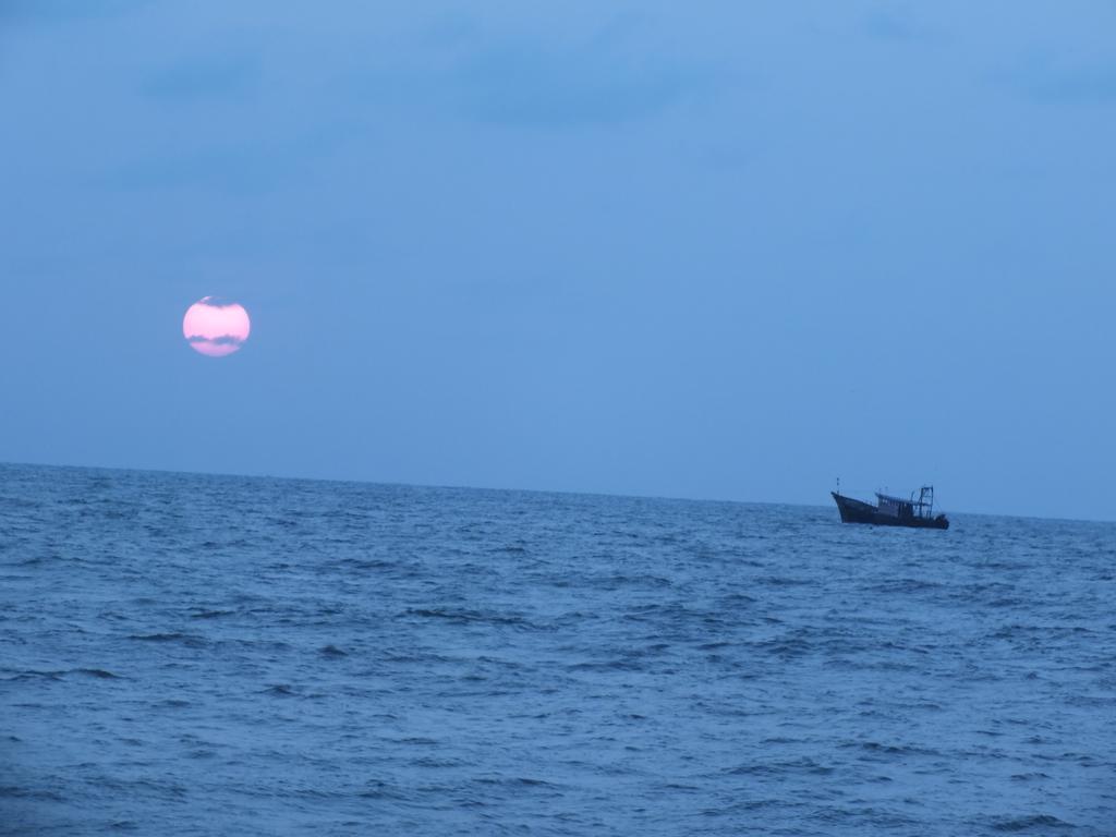 Thoms Beach Homestay Alappuzha 외부 사진