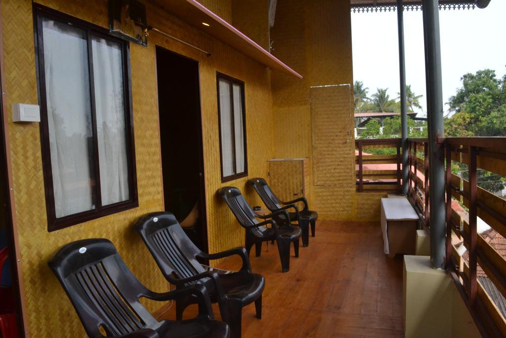 Thoms Beach Homestay Alappuzha 외부 사진